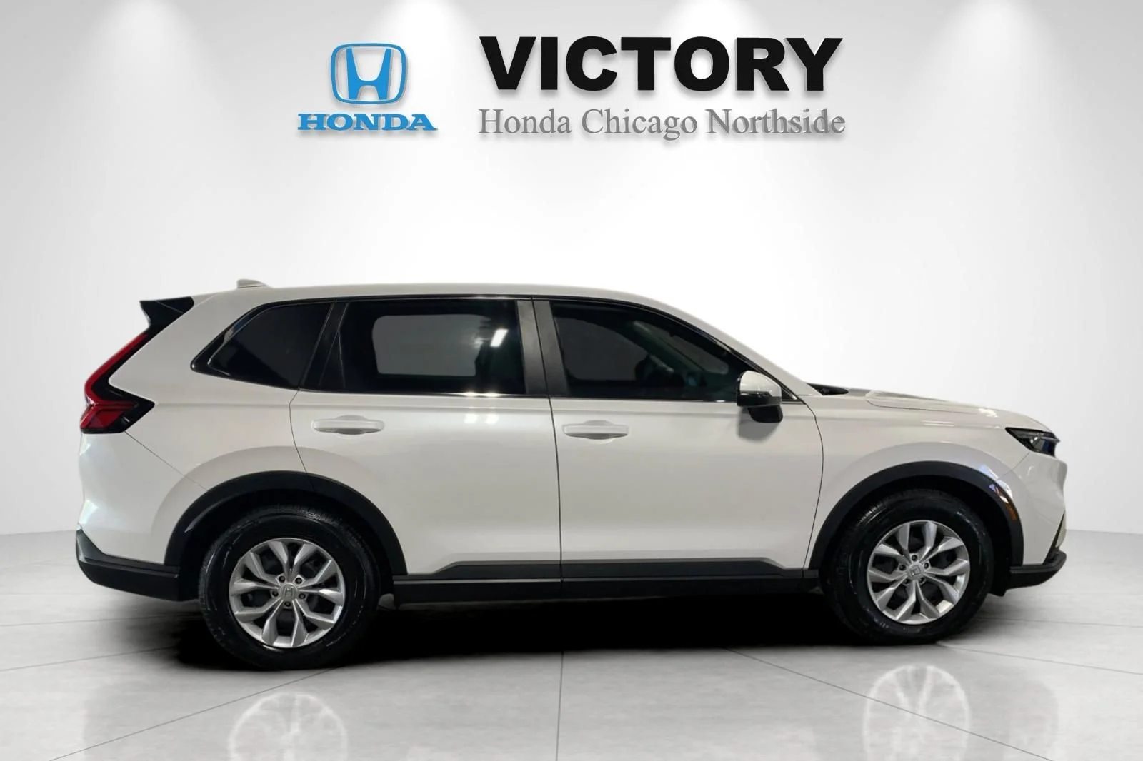 Certified Used 2023 Platinum White Pearl Honda LX image 2