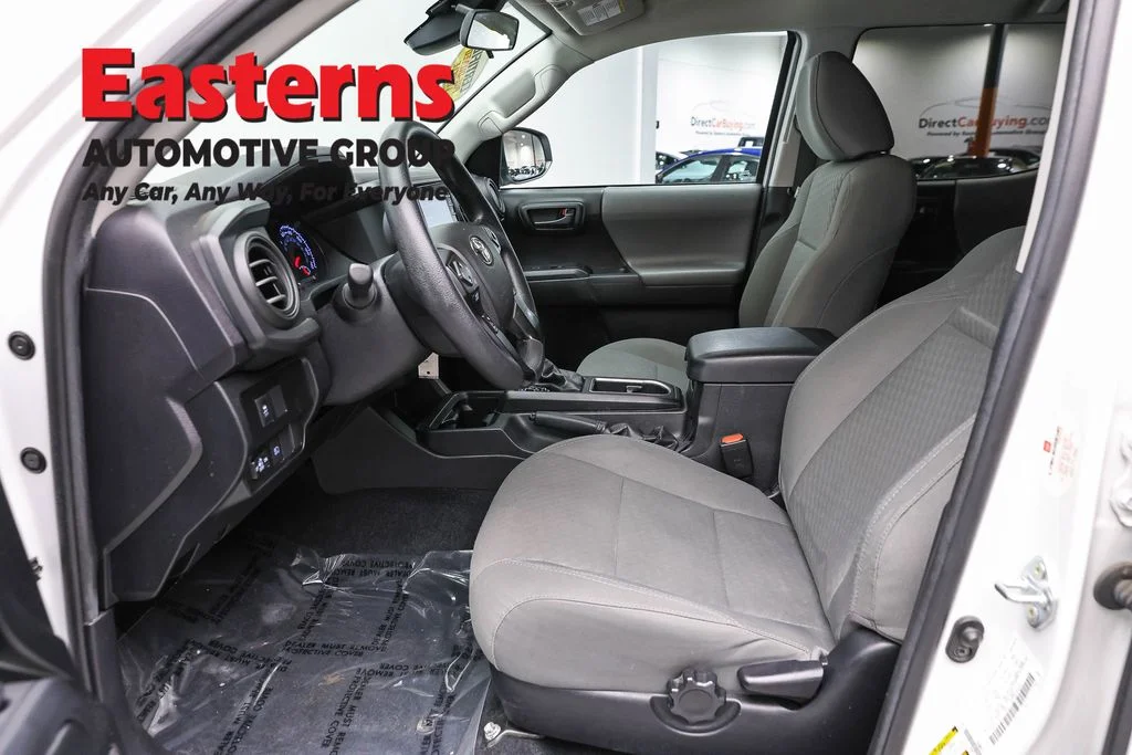 Used 2021 White Toyota SR image 13