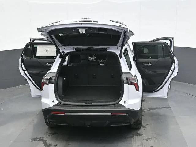 2027 Chevrolet Equinox RS - Photo 27