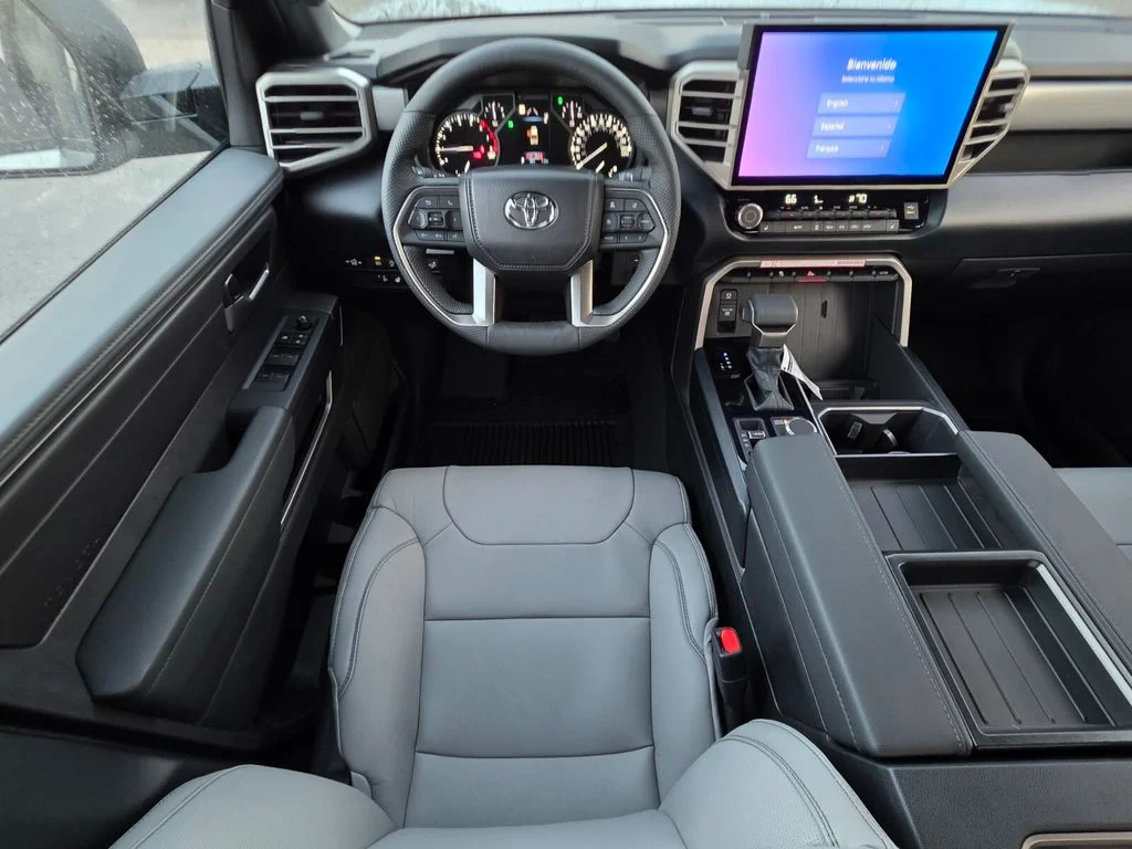 2026 Toyota Tundra SR5 - Photo 6