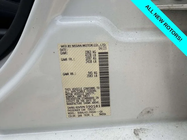 Used 2023 White Nissan 2.5 SV image 30