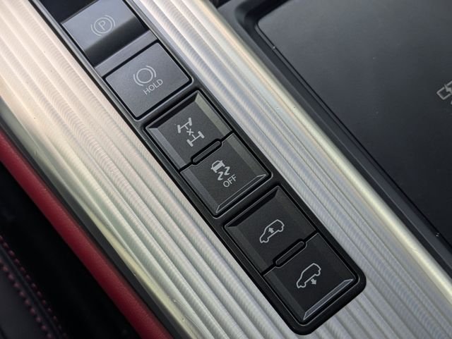 Used 2024 Silver Lexus 600 F SPORT image 33
