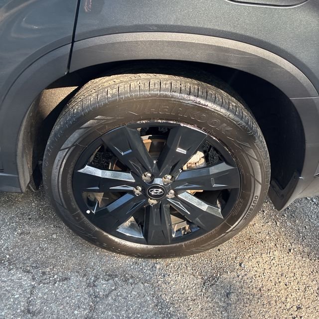 Used 2025 Graphite Hyundai XRT image 25