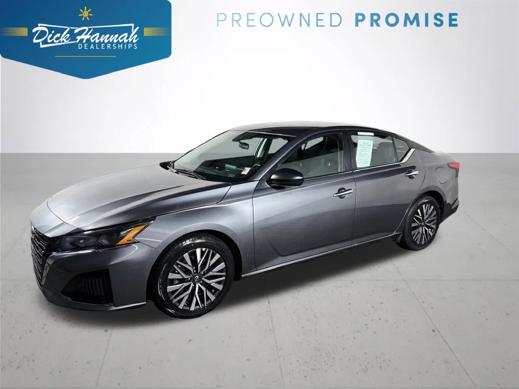 Used 2025 Gray Nissan 2.5 SV image 1