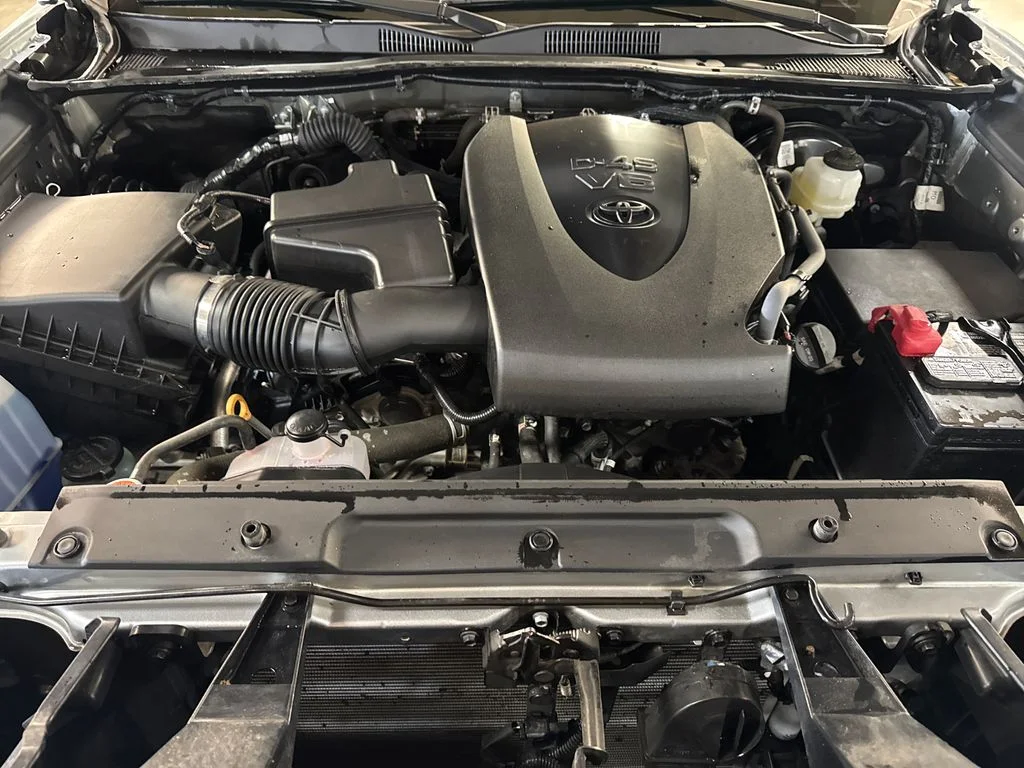 Used 2023 Silver Toyota SR image 9