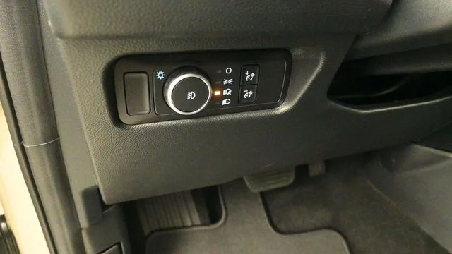 New 2026 Desert Sand Ford XLT image 14