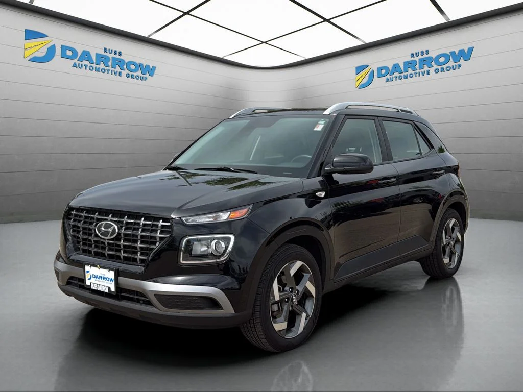 Used 2024 Black Hyundai SEL image 1