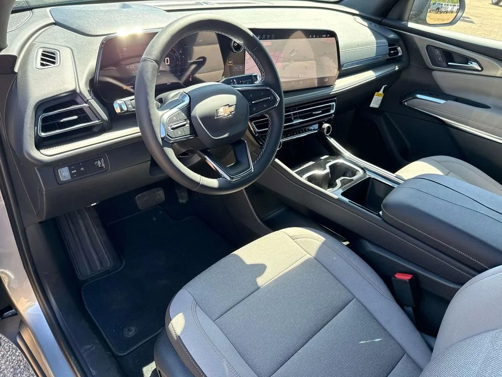 New 2026 Sterling Gray Metallic Chevrolet LT image 34