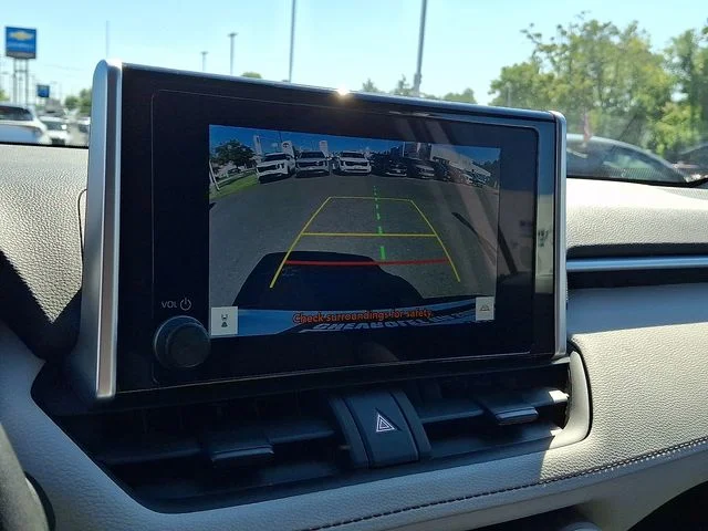 Used 2024 White Toyota XLE image 19