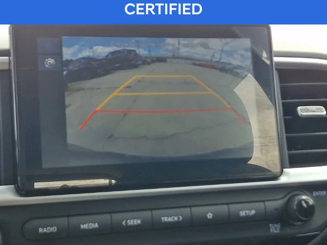 Used 2023 Green Hyundai SEL image 24