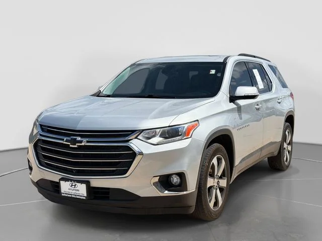 Used 2020 Silver Chevrolet 3LT image 8