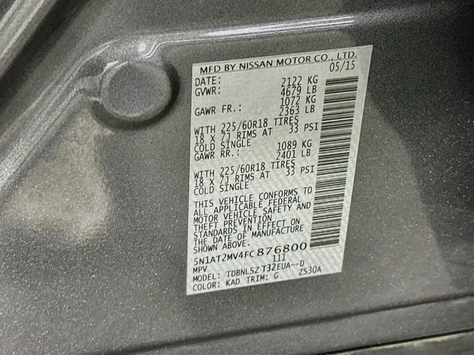Used 2015 Gun Metallic Nissan SL image 34