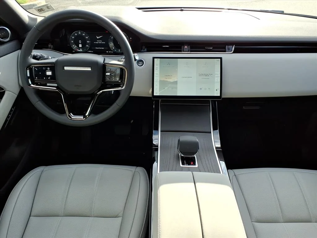 Used 2026 Fuji White Land Rover S image 4