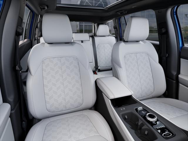 New 2026 Hydro Blue Pearl-Coat Exterior Paint Jeep Overland image 42
