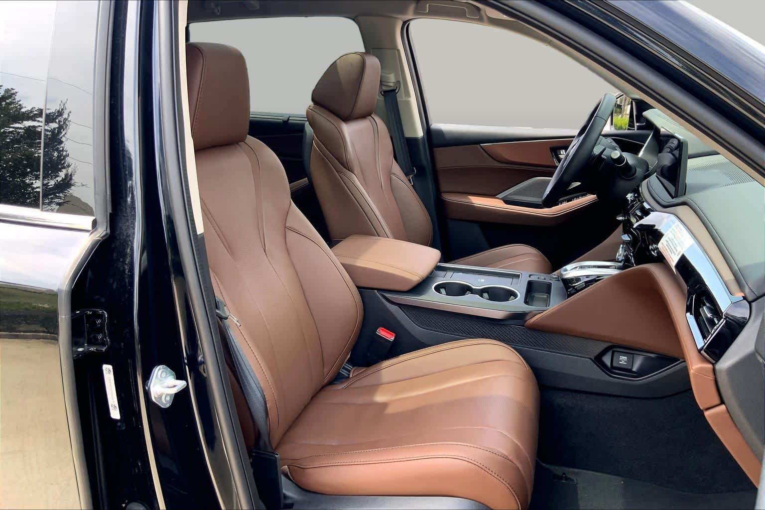 Certified Used 2026 Majestic Black Pearl Acura w/Technology Package image 9