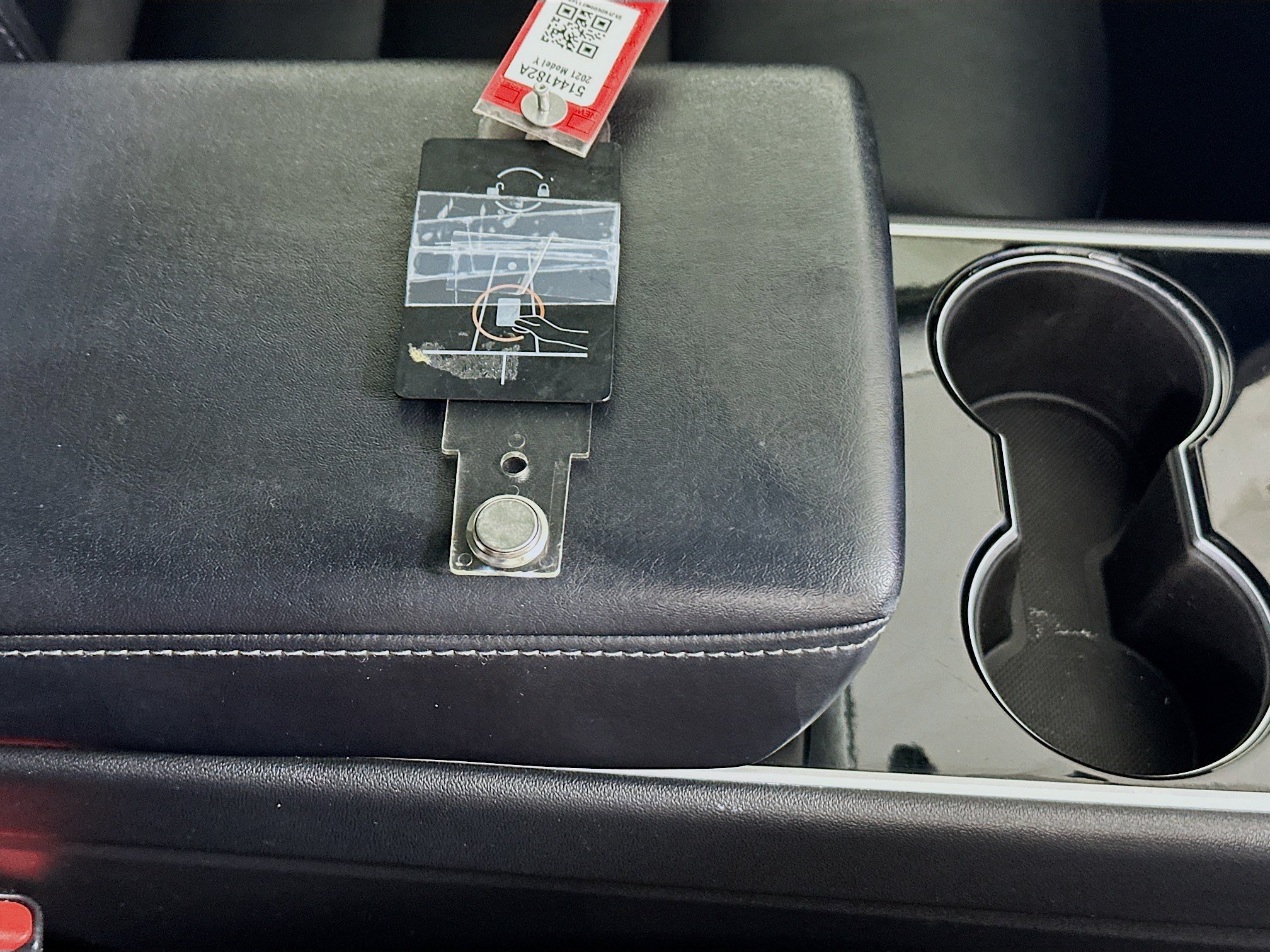 Used 2021 White Tesla Standard Range image 32