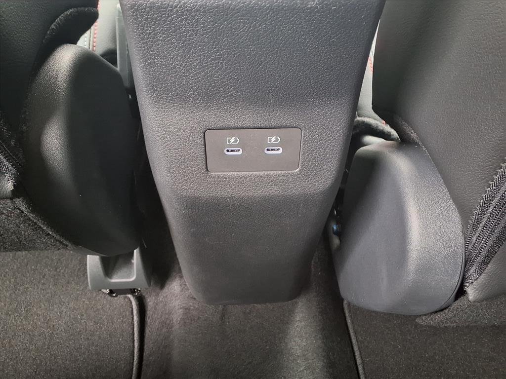 2026 Nissan KICKS SR - Photo 11