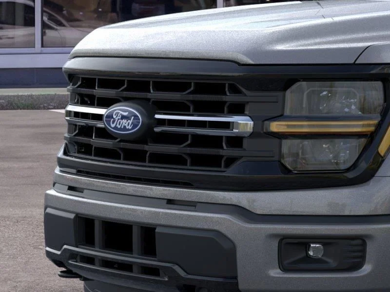 New 2026 Carbonized Gray Metallic Ford XLT image 17