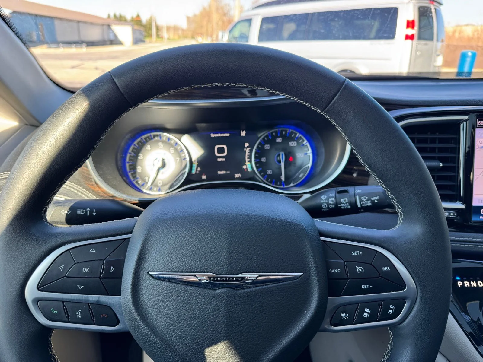 2024 Chrysler Pacifica Limited - Photo 12
