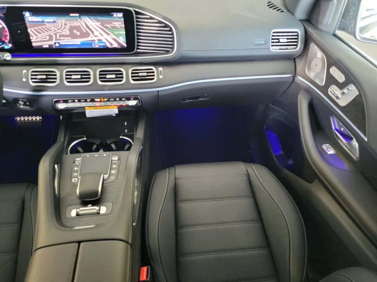 New 2026 Obsidian Black Metallic Mercedes-Benz GLS 580 image 18