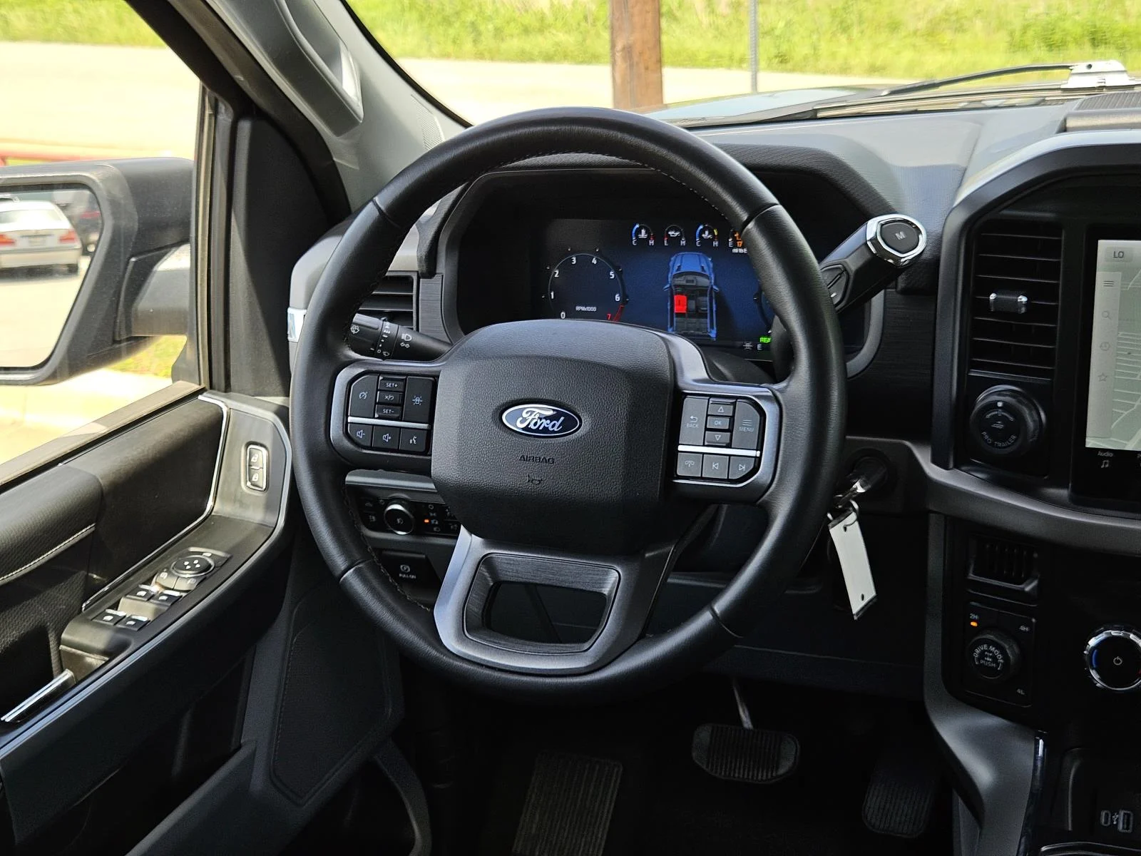 2024 Ford F-150 XLT - Photo 15