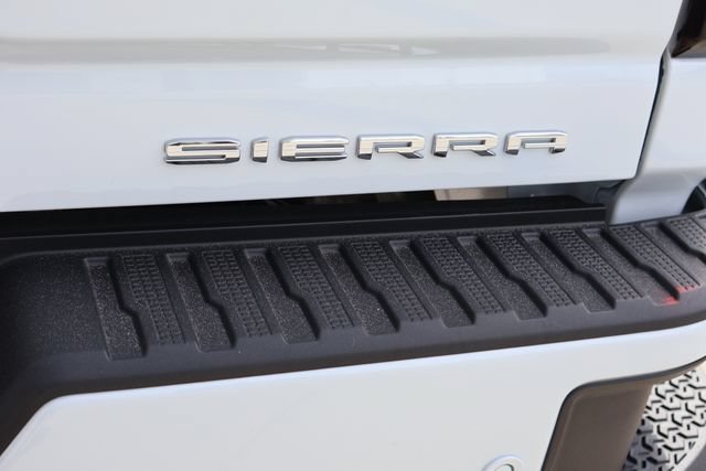 2026 GMC Sierra 3500HD Denali - Photo 7