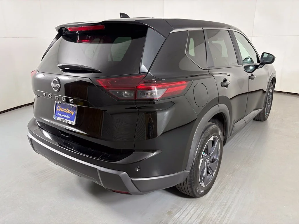 Used 2025 Black Nissan SV image 15