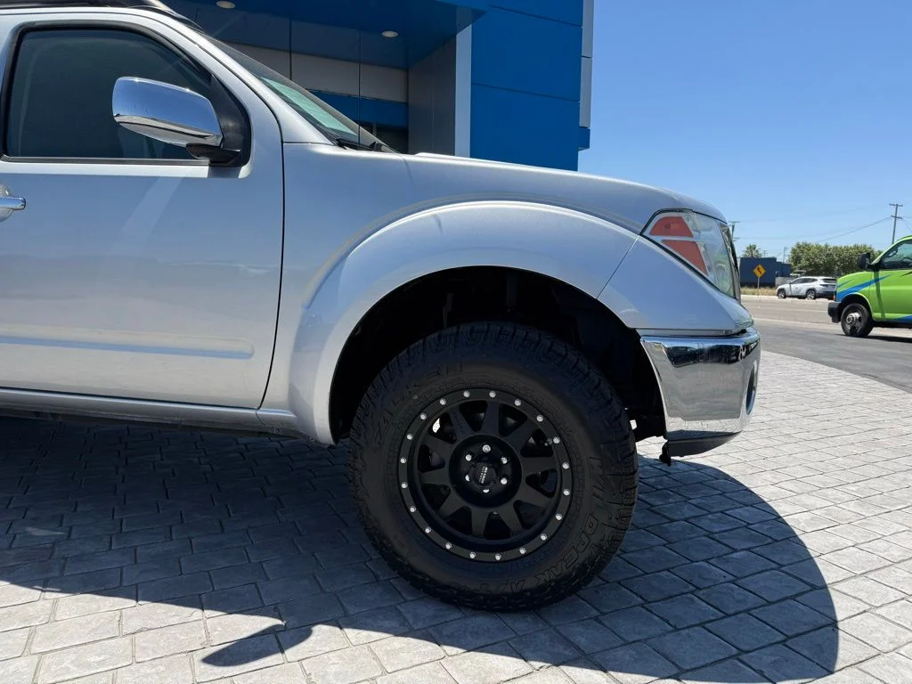 Used 2006 Silver Nissan NISMO Off-Road image 5