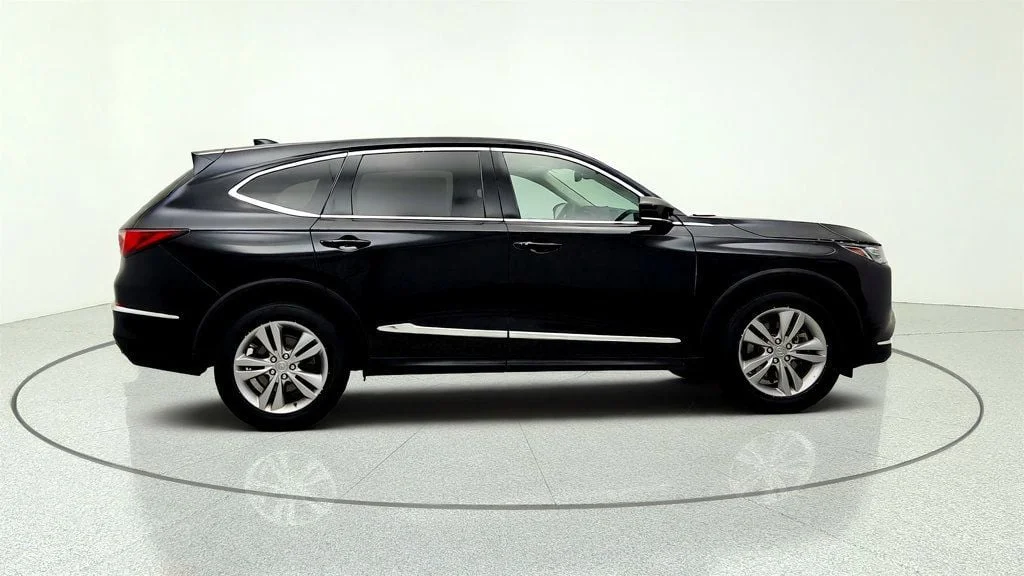 Used 2024 Majestic Black Pearl Acura SH-AWD image 4