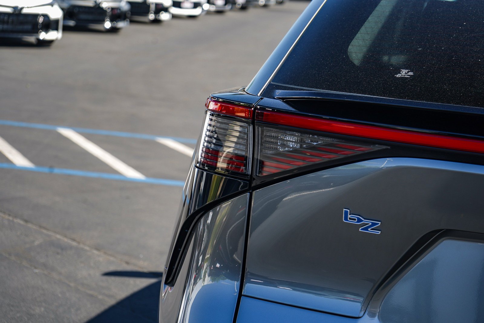 New 2026 Heavy Metal <sup>1</sup> Toyota  XLE image 8