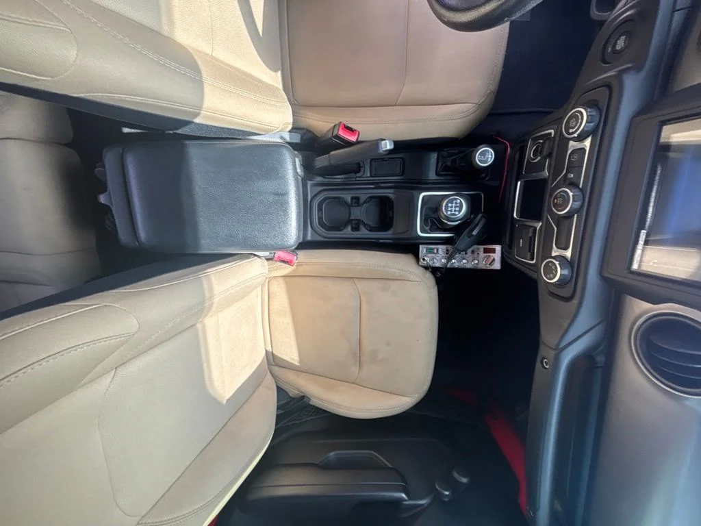 Used 2020 Red Jeep Sport image 15