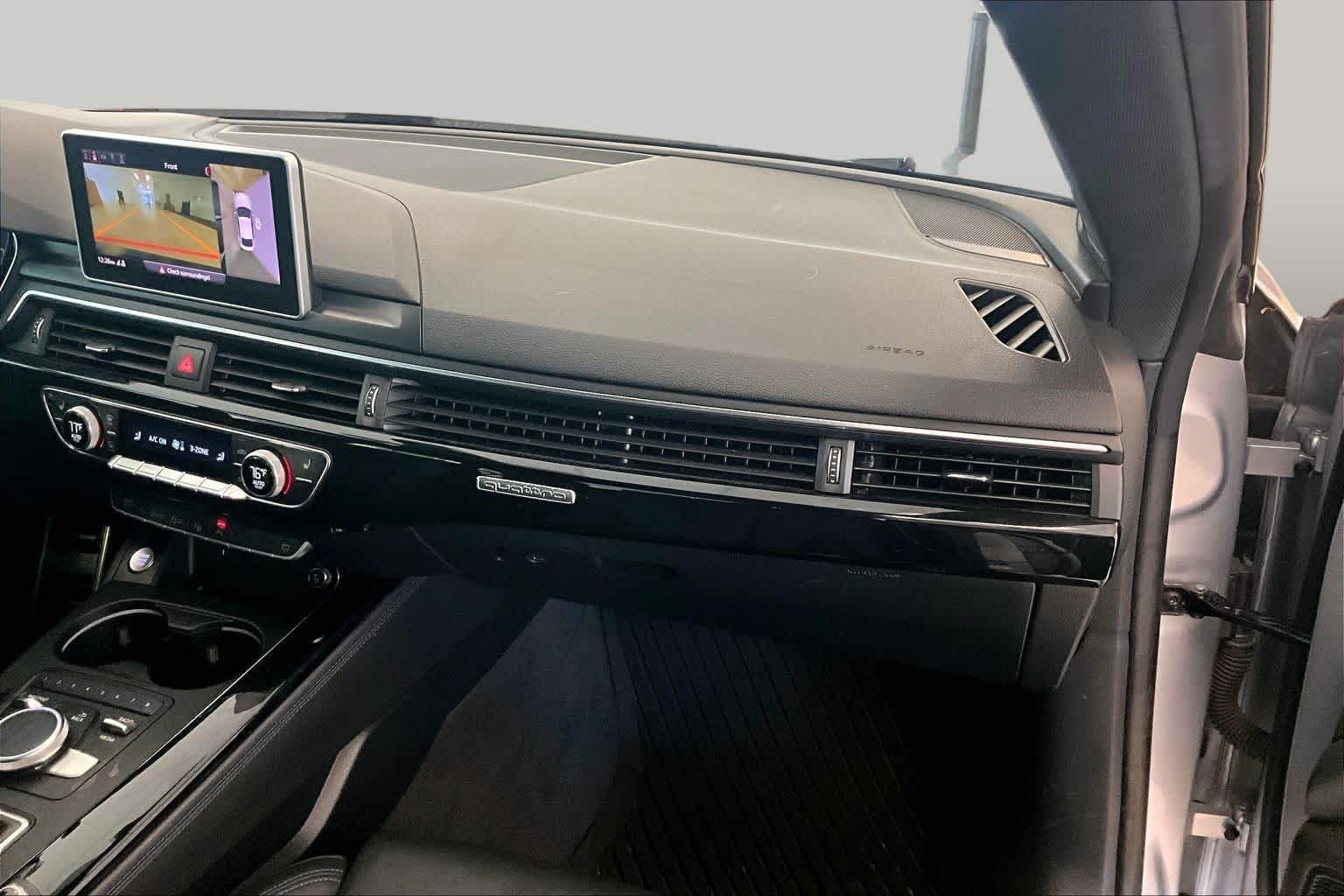 Used 2019 Florett Silver Metallic Audi Prestige image 17