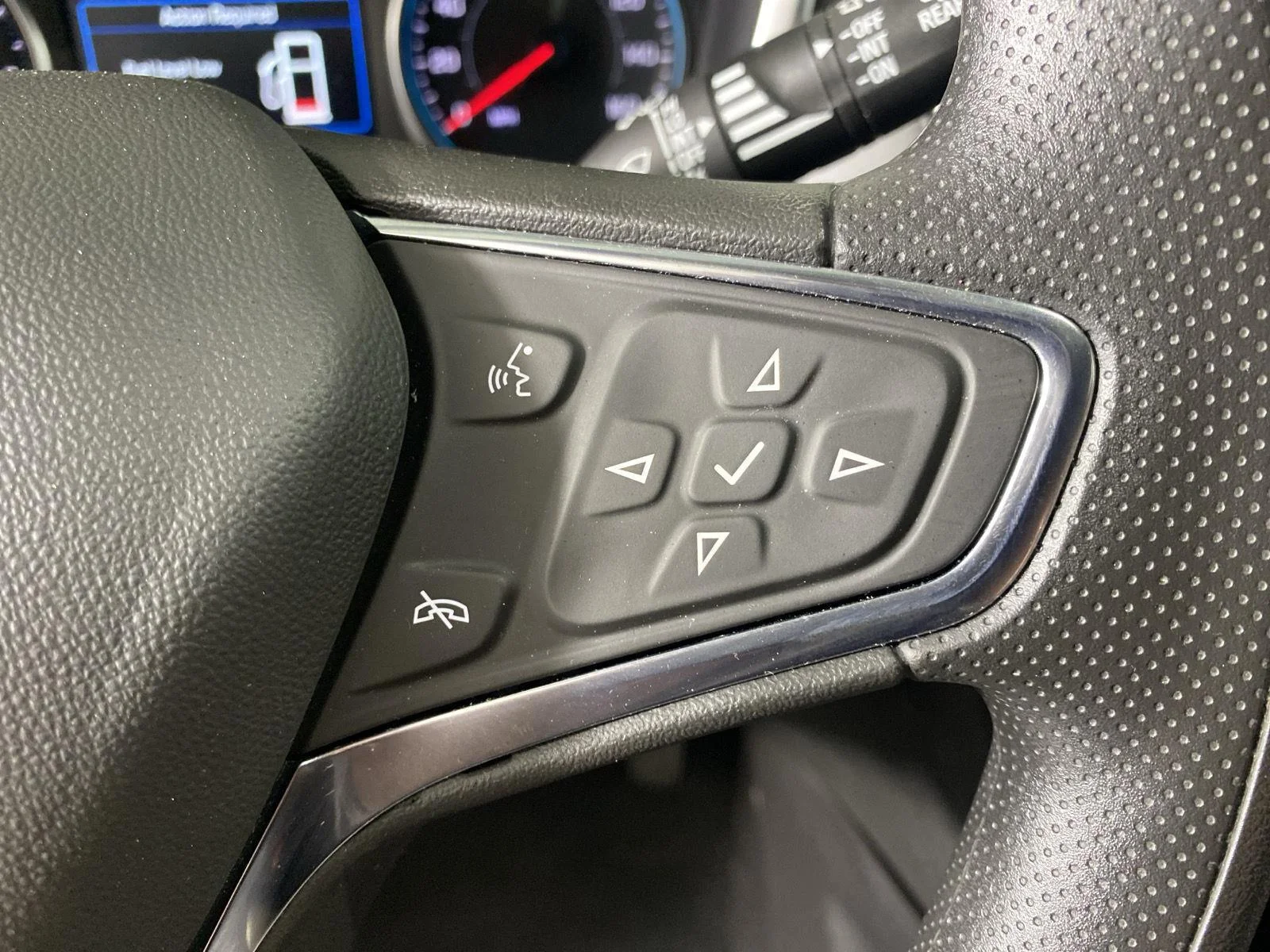 Used 2024 Mosaic Black Metallic Chevrolet LS image 15