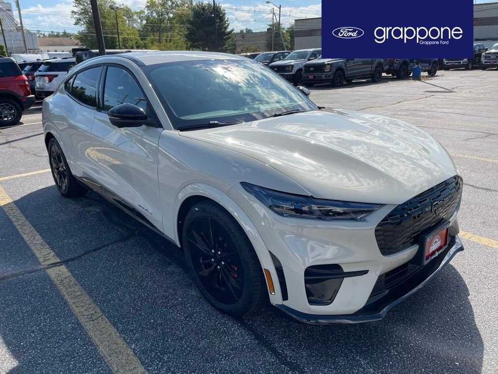 2025 Ford Mustang Mach-E