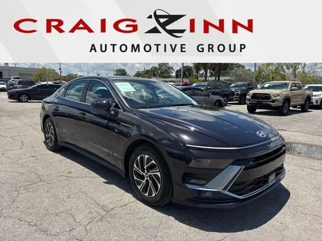 2026 Hyundai Sonata Hybrid Blue