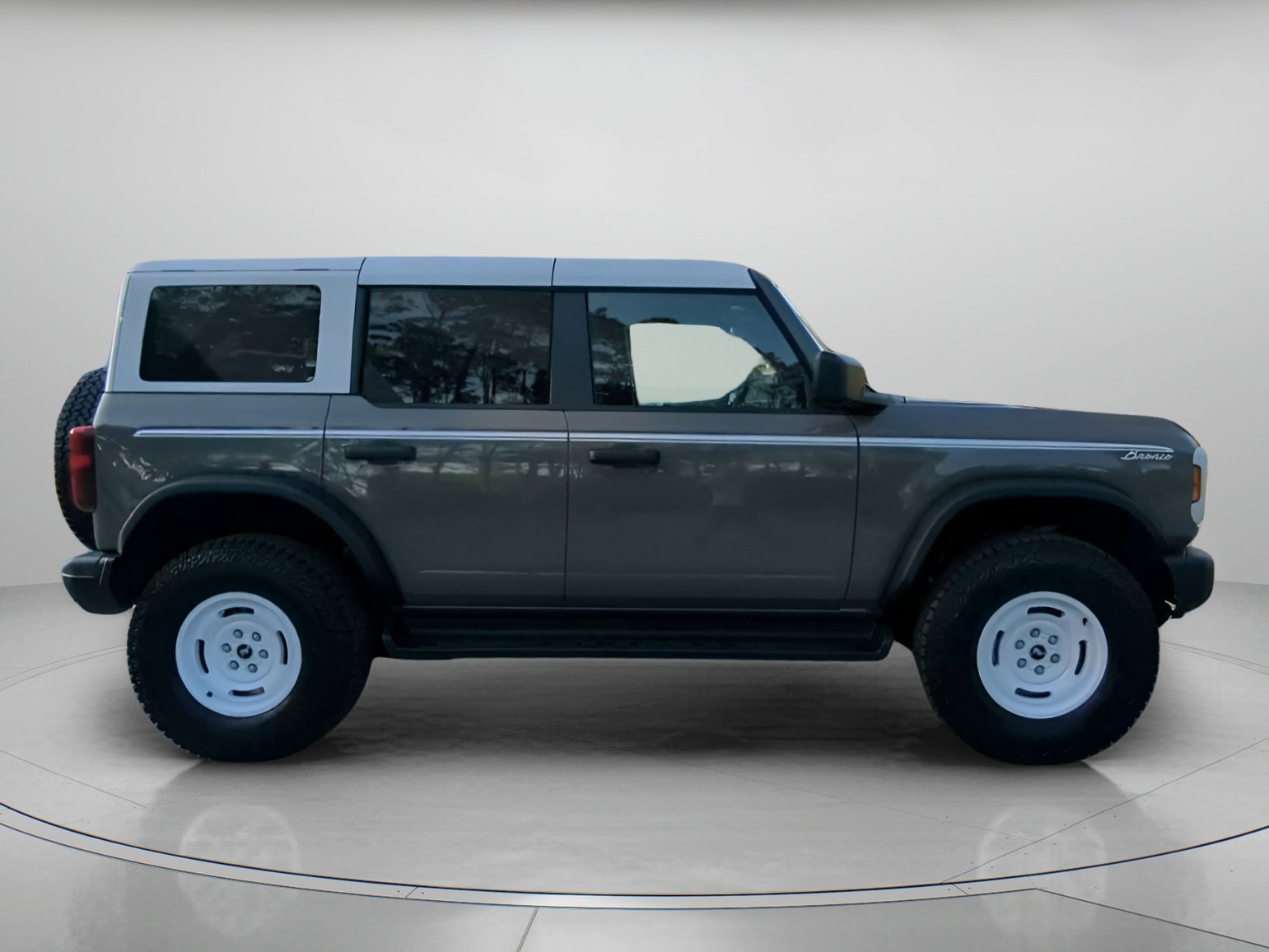 New 2026 Marsh Gray Ford Heritage Edition image 30