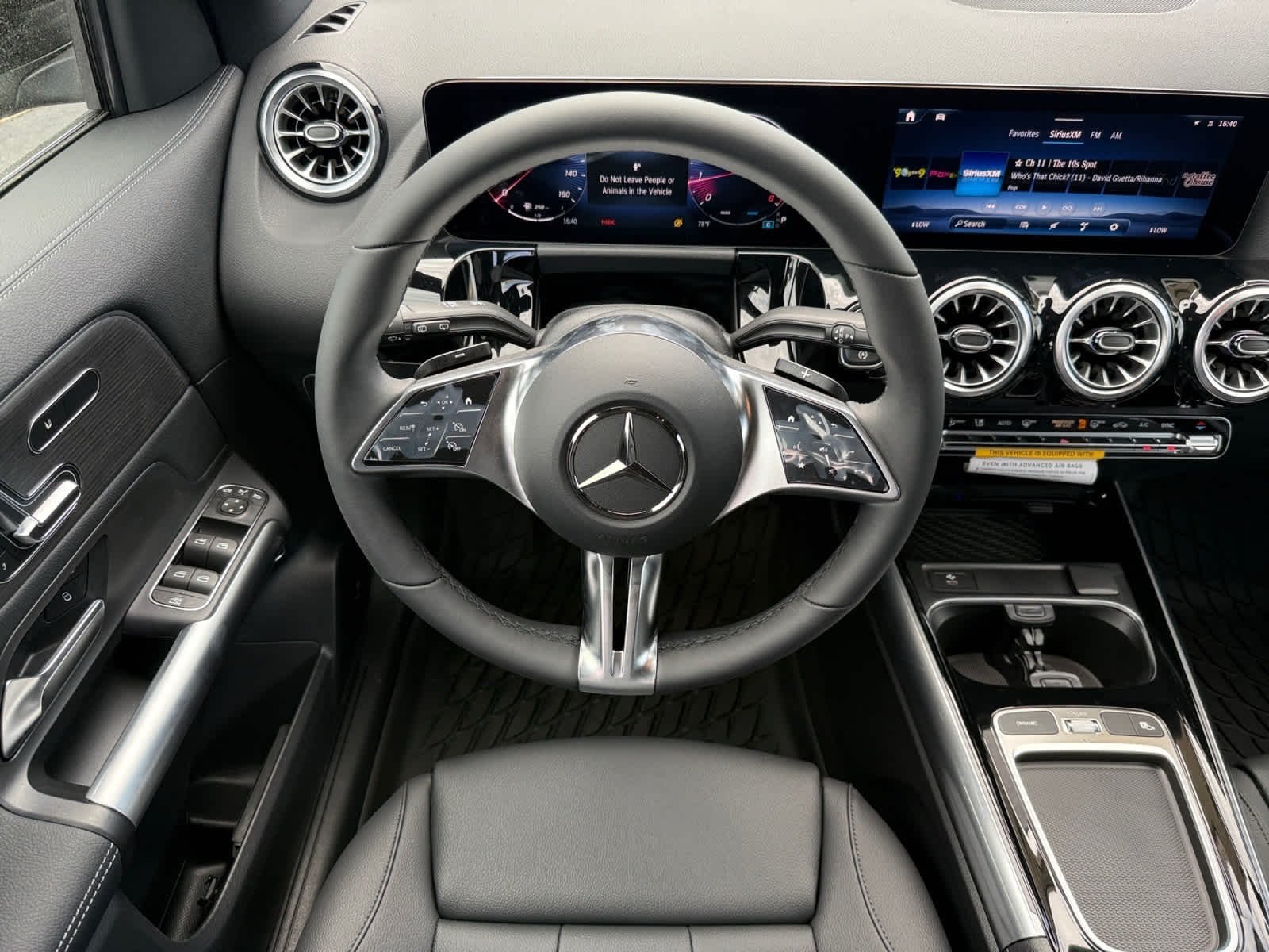 Used 2026 Night Black Mercedes-Benz GLA 250 image 13