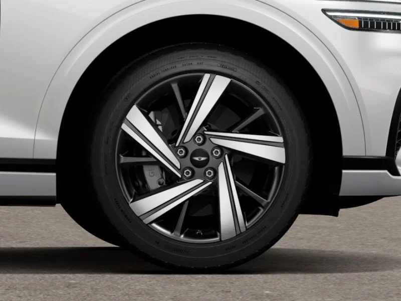 2026 GENESIS GV70 Sport Advanced - Photo 12