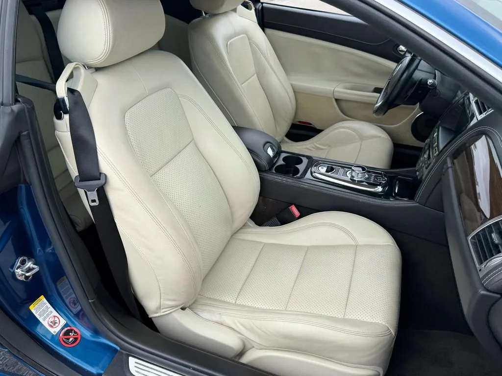 Used 2013 Blue Jaguar Base image 16