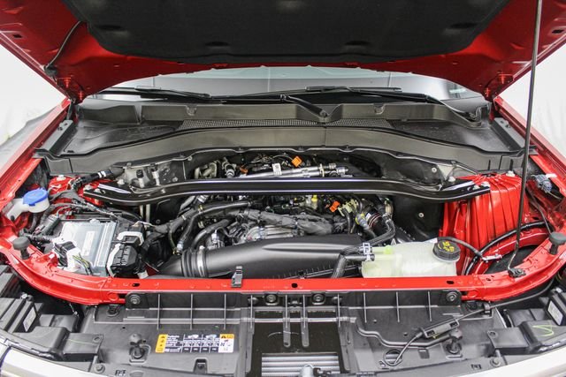 New 2027 Ruby Red Metallic Tinted Clearcoat Ford Platinum™ image 10