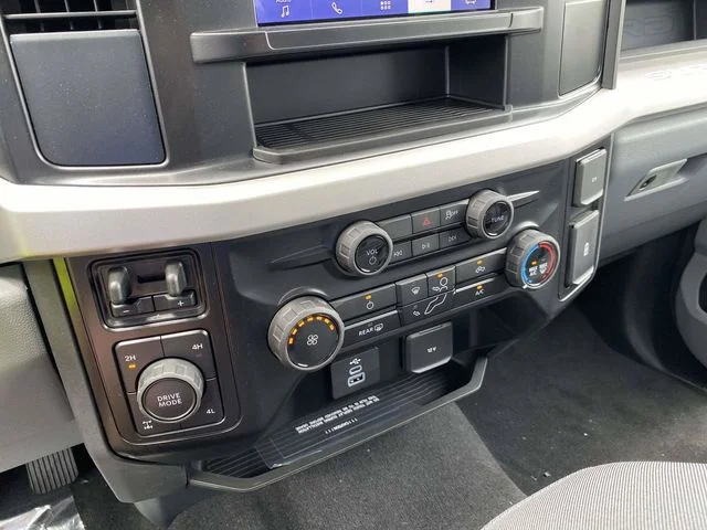 New 2026 White Ford XL image 18