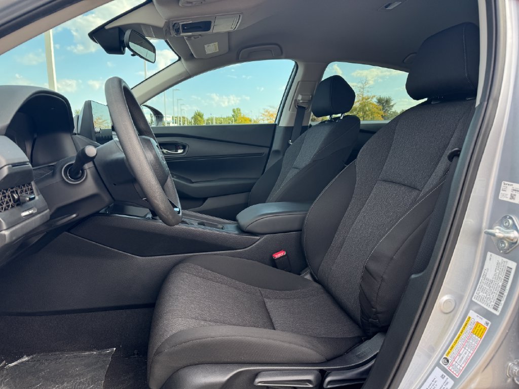 2026 Honda Accord LX - Photo 7