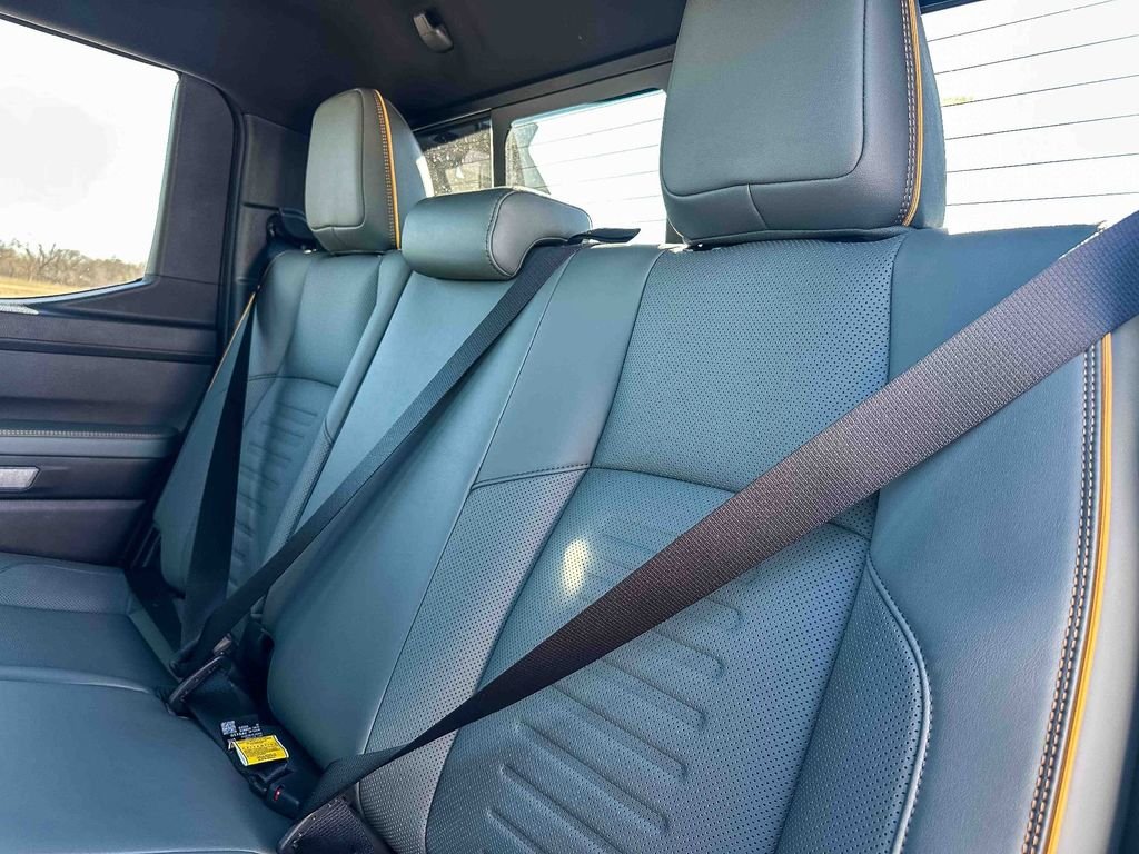 2026 Toyota Tacoma Trailhunter - Photo 17