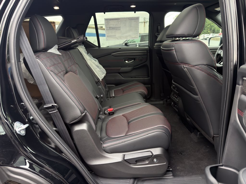 Used 2026 Crystal Black Pearl Honda Black Edition image 24