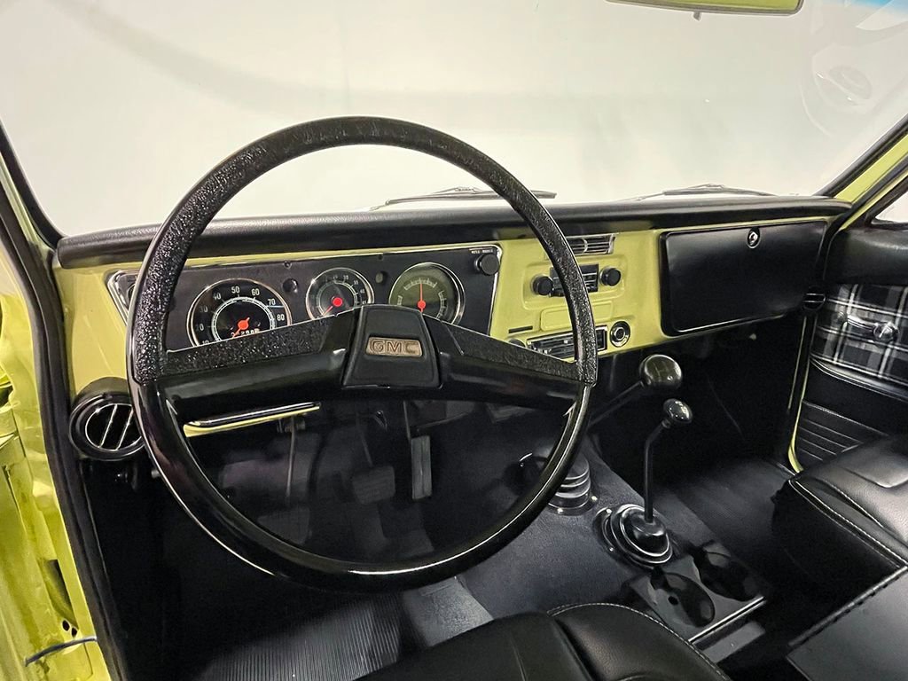 Used 1972 Yellow GMC  image 83
