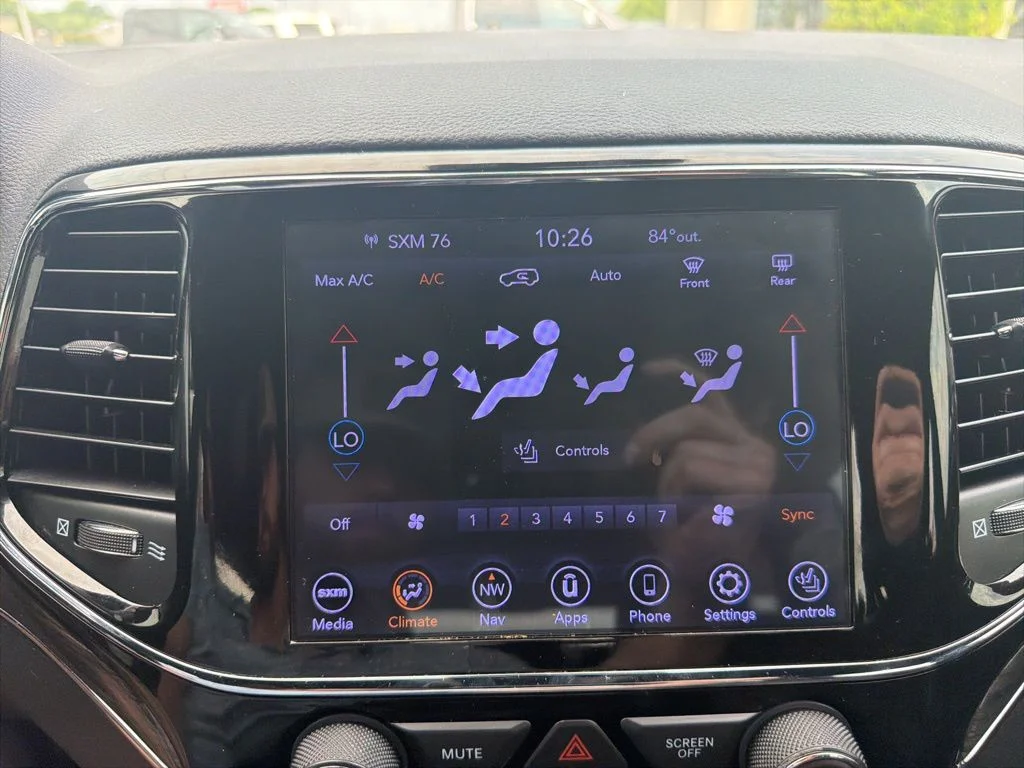 Used 2020 Black Jeep Overland image 38