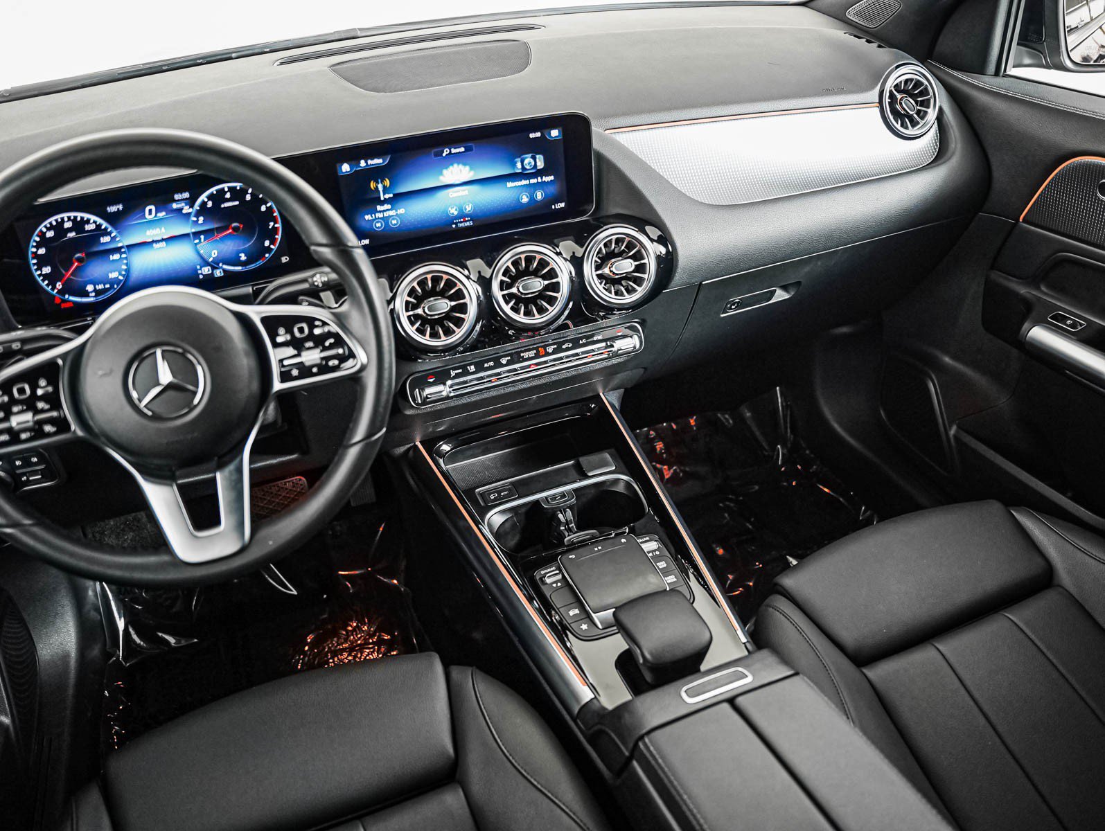 Certified Used 2023 Night Black Mercedes-Benz GLA 250 SUV image 14