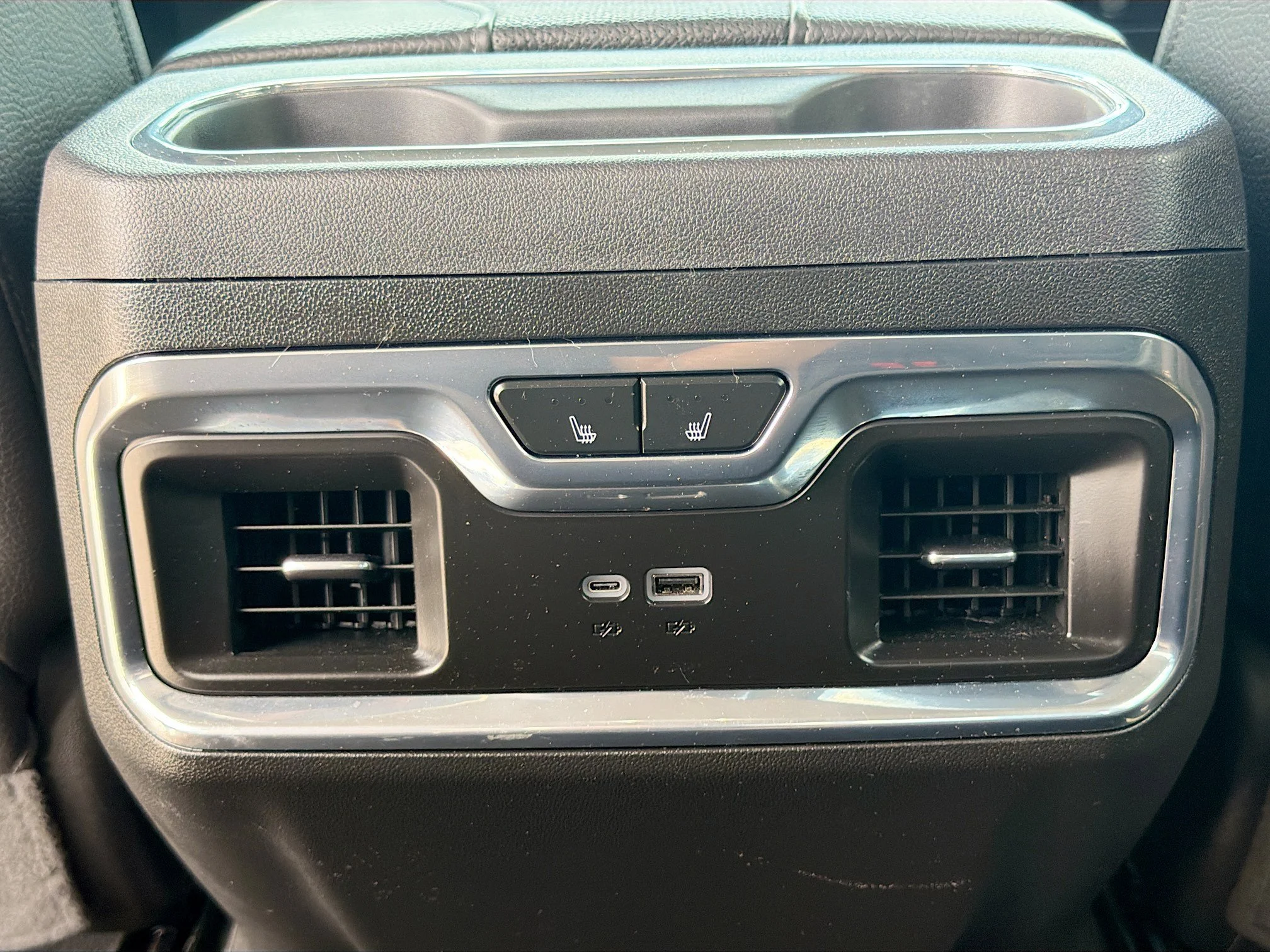 Used 2024 Titanium Rush Metallic GMC Denali image 19