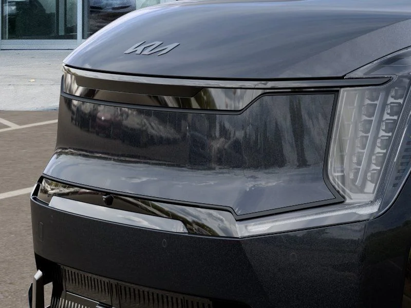 New 2026 Panthera Metal Kia Land AWD image 12