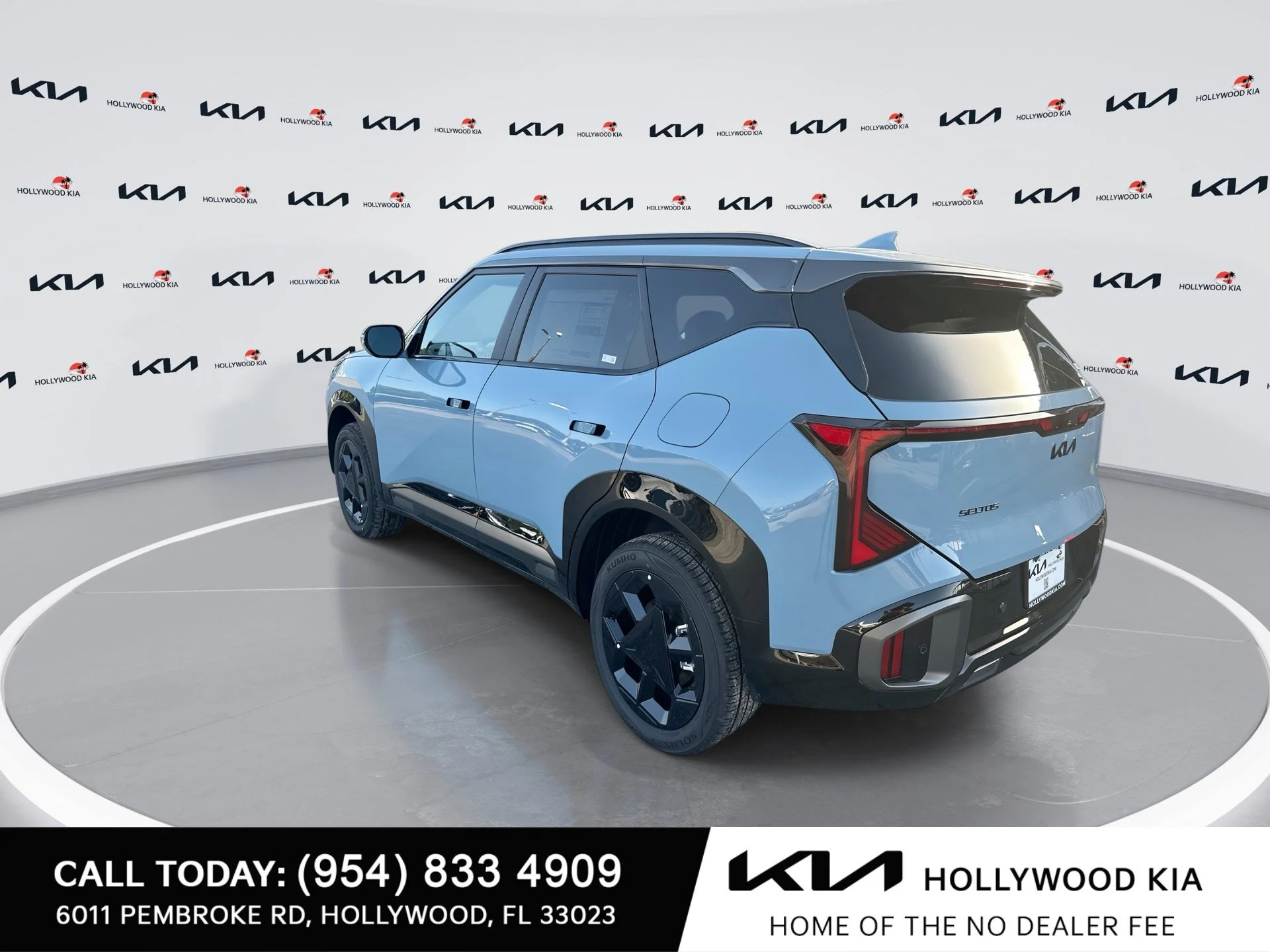 New 2027 Frost Blue Kia X-Line S image 6